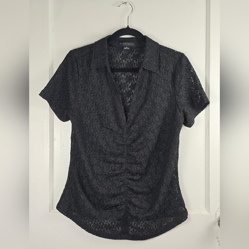 Sanctuary Black Fitted Stretch Lace Top XL